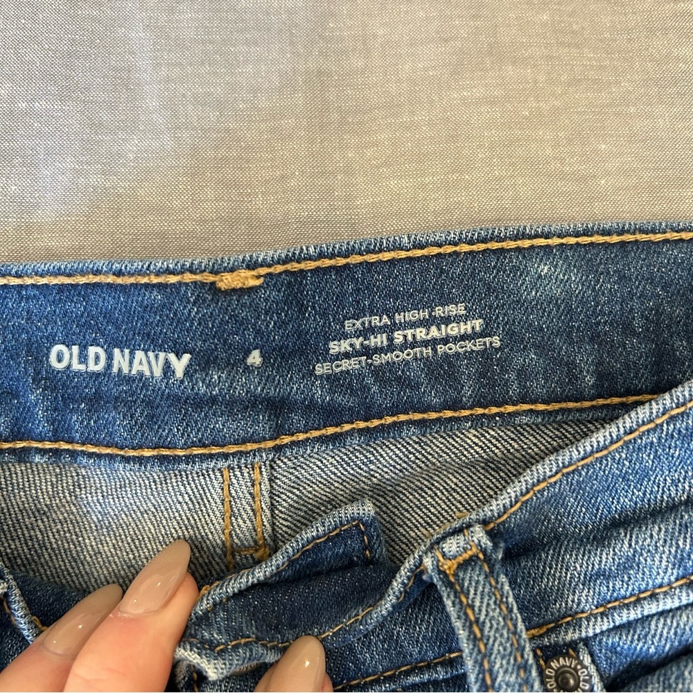 Old Navy Sky High Straight - Picture 6 of 8